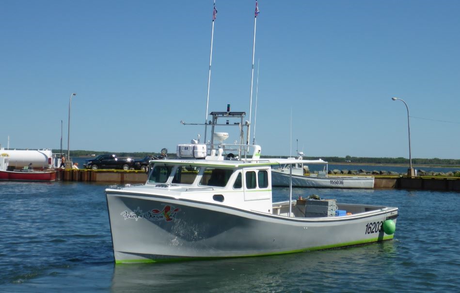 Fishing vessel  <em>Forever Chasin’ Tail</em>