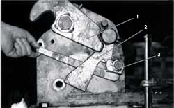 Photo 10 - View of hook in load-bearing (reset) condition 1. Hook, 2. Blocking lever, 3. Reset lever